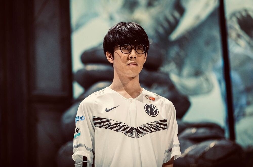 和机动性的 和机动性的