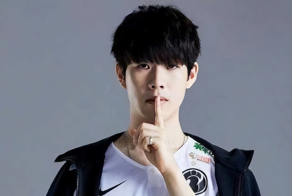 持球次核心 持球次核心